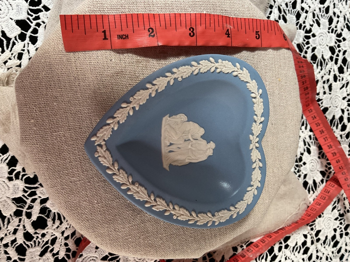 Wedgwood Gorgeous Vintage Blue Jasperware Heart Shaped Trinket Dish