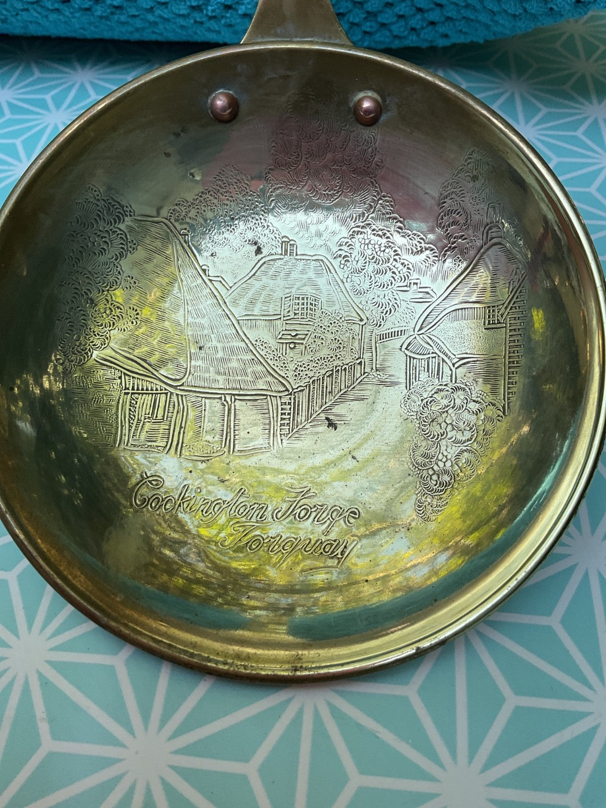 Brass Skillet Pan Wall Plaque – Cockington Forge, Torquay