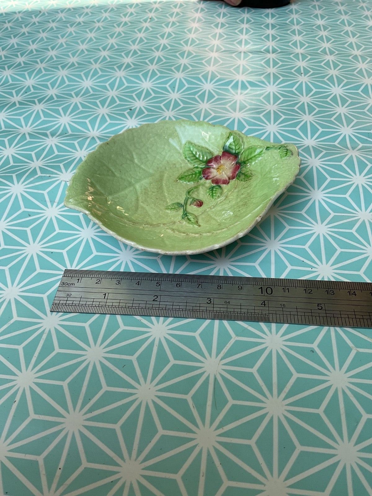 Carlton Ware Leaf Dish