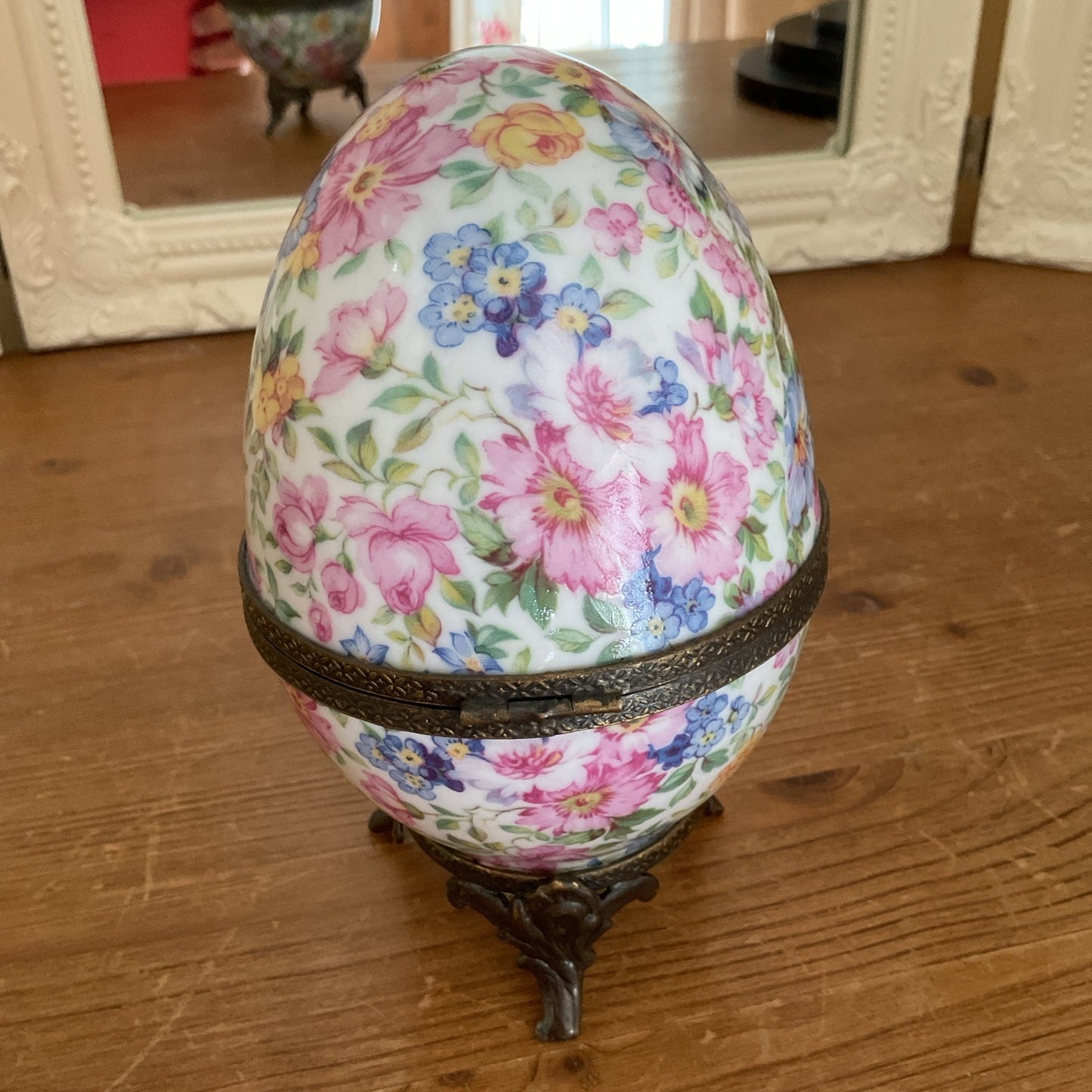 Past Times Porcelain Egg Trinket Box