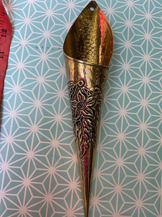 Vintage Brass Wall Pocket Vase – Embossed Floral