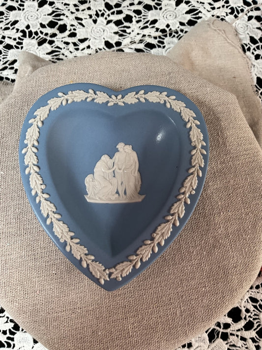 Wedgwood Gorgeous Vintage Blue Jasperware Heart Shaped Trinket Dish